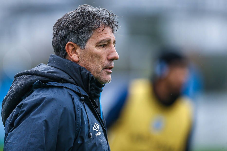 Deixe sua mensagem de feliz aniversário ao Renato Gaúcho