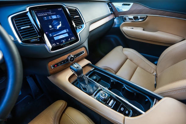 Audi Q7 TDI x Volvo XC90 D5