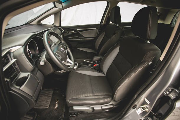 Comparativo: Yaris X-Way x HB20X x WR-V EXL