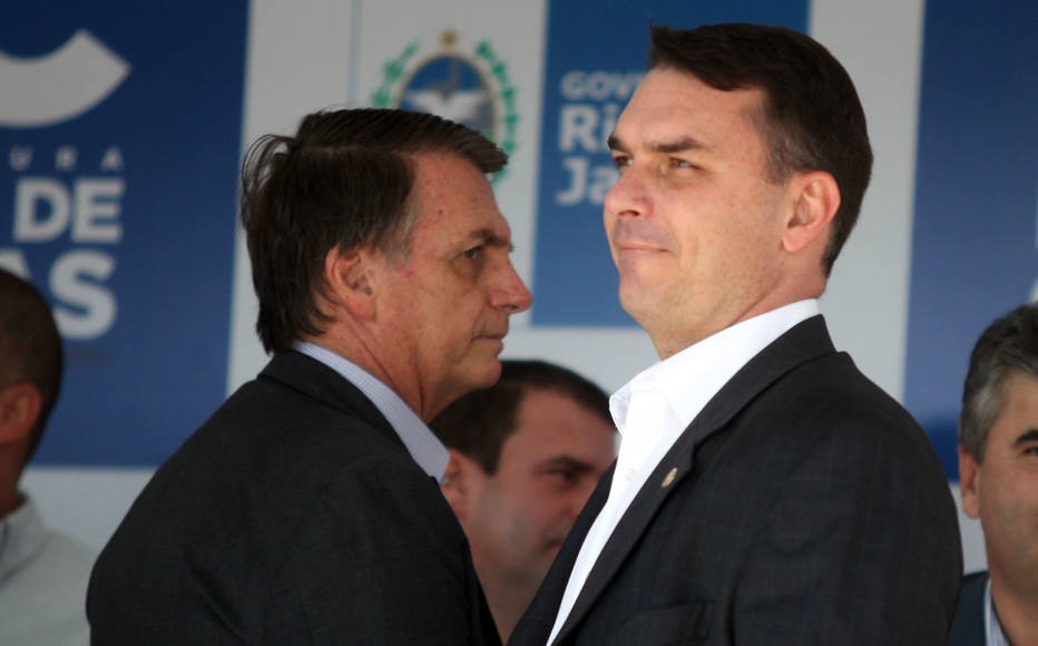 Jair Bolsonaro e Flávio Bolsonaro