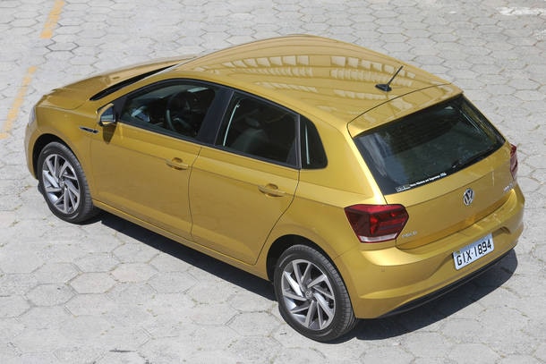 Comparativo: Fiat Argo Precision 1.8 X VW Polo Highline TSI