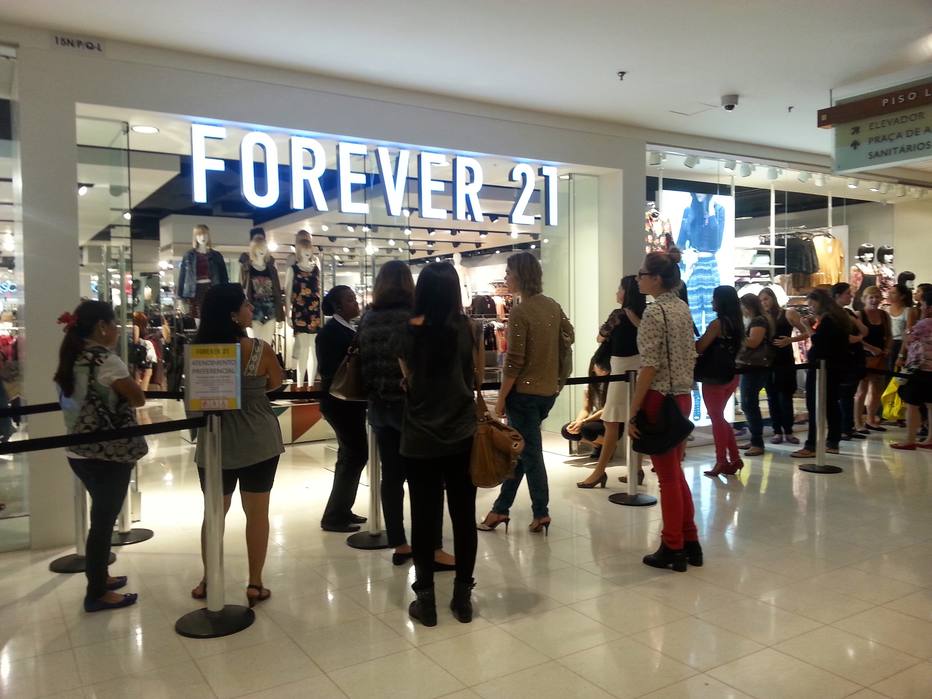 Forever 21 closes ‘dropper’ stores and 6 units are still in operation