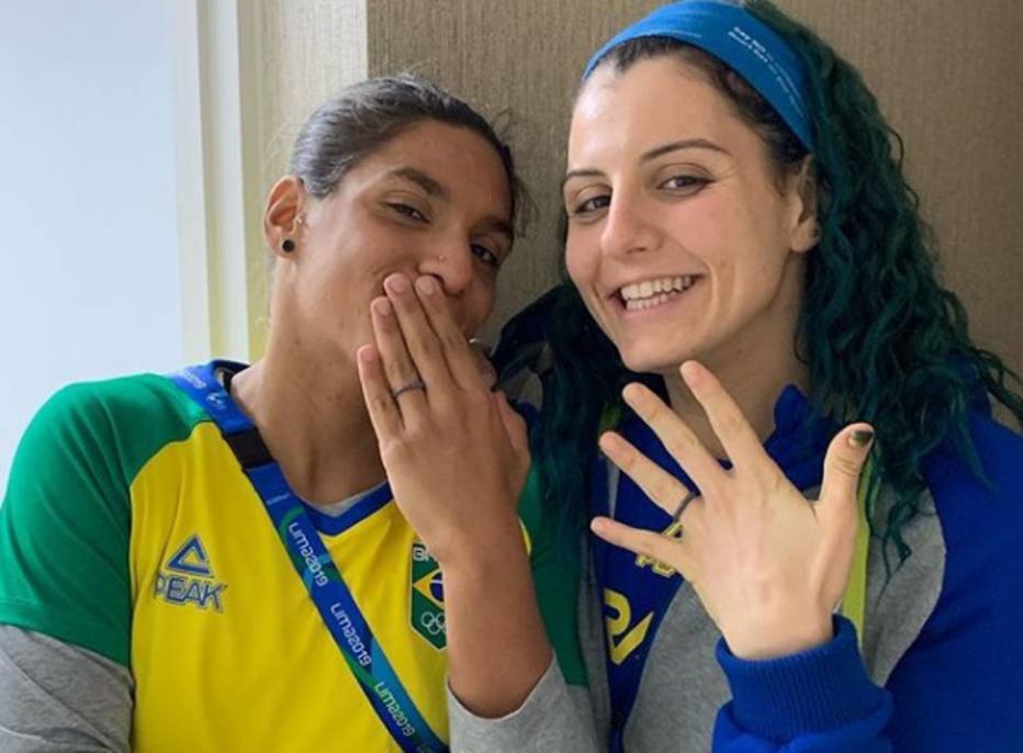 Medalhistas No Pan Ana Marcela Cunha E Diana Abla Anunciam Noivado Geral Fera