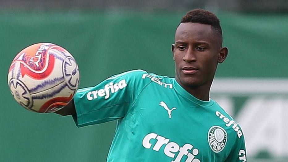 Angulo agradece campanha da torcida do Palmeiras e mira Olimpíada em 2020