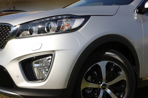Novos Kia Sorento e Carnival