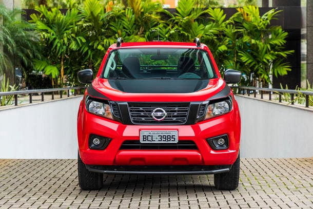 Nova Nissan Frontier Attack