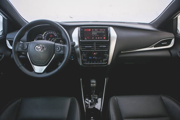 Comparativo: Yaris X-Way x HB20X x WR-V EXL