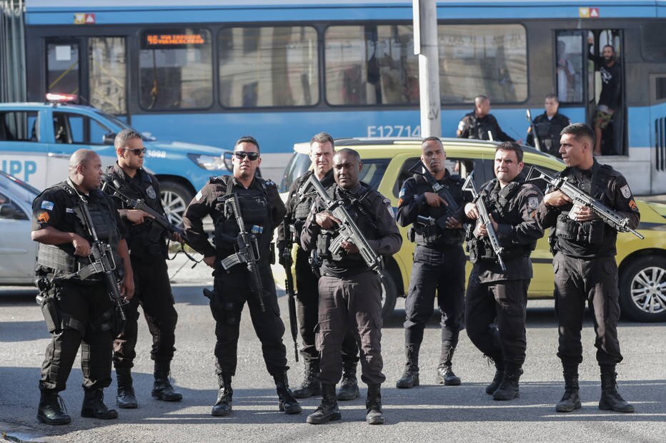 Operação policial na Vila Cruzeiro