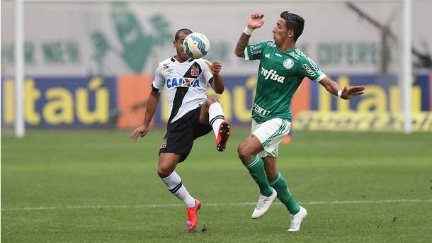 Barrios rescinde com o Palmeiras