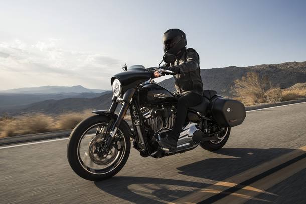 HARLEY-DAVIDSON SPORT GLIDE