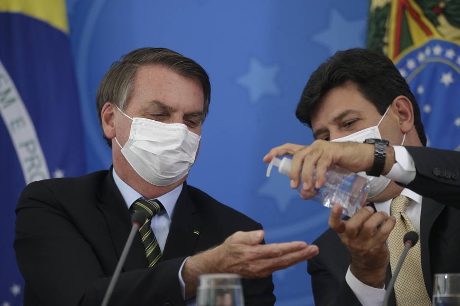 Bolsonaro e Mandetta durante coletiva sobre o coronavírus