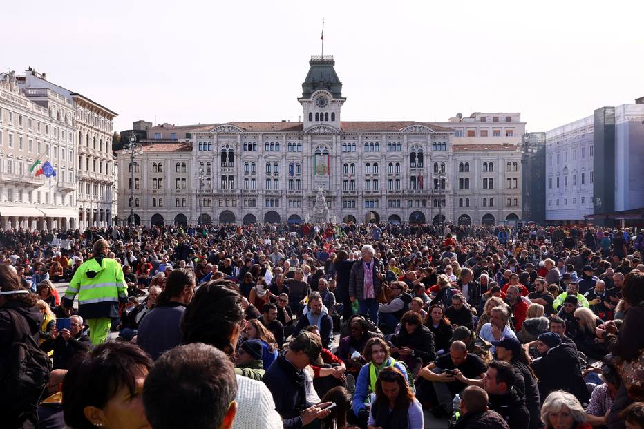 Italia tRIESTE PROTESTO