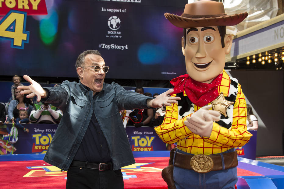 'Toy Story': 'Todos querem acreditar que brinquedos ganham vida