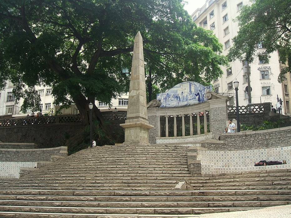 Largo da Memória