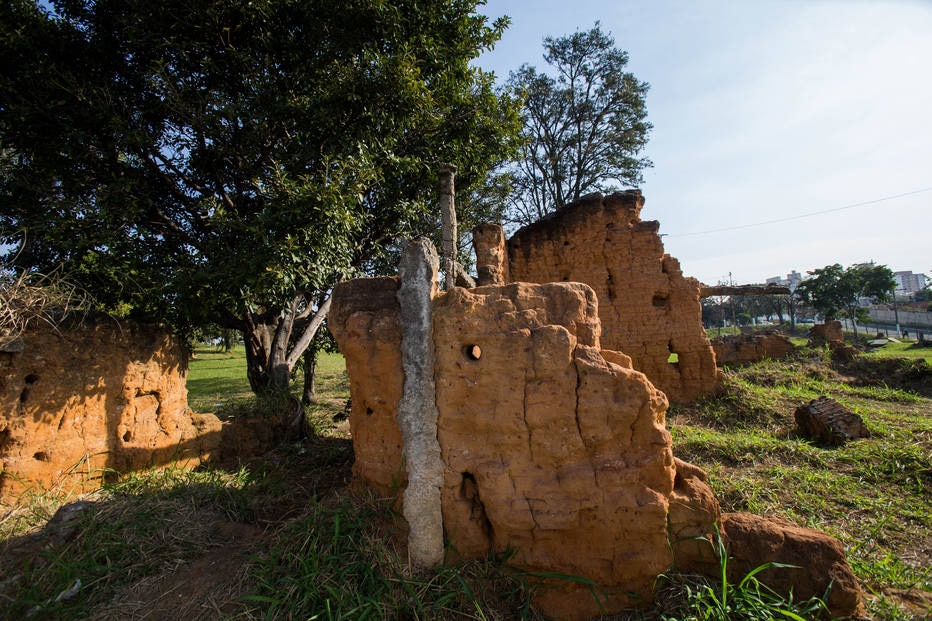 Ruínas do Sítio Mirim, uma das casas mais antigas ainda existentes na cidade de São Paulo