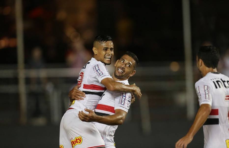 Entrosamento e pontaria: as apostas do São Paulo para se manter invicto