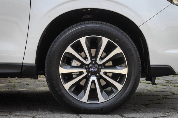 Subaru Forester L