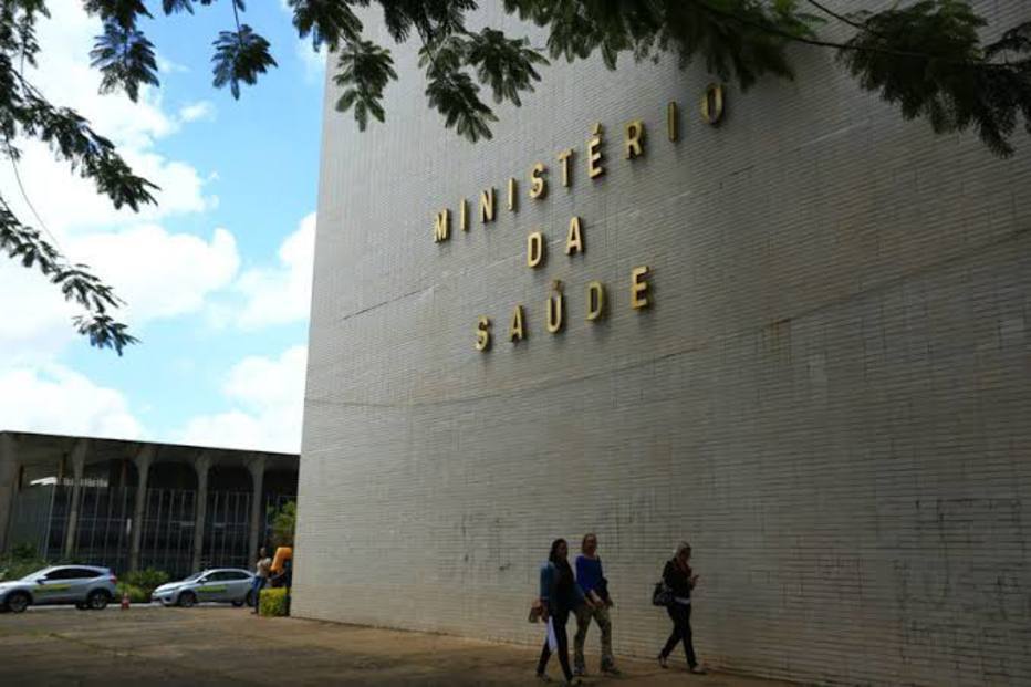 Nova falha do Ministério da Saúde expõe dados pessoais de mais de 200 milhões de brasileiros