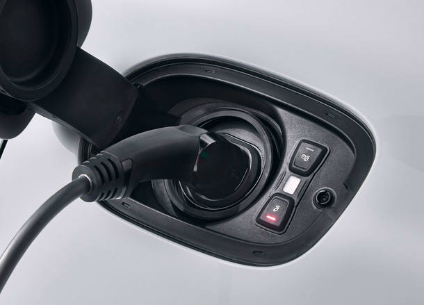 Porsche Panamera 4 E-Hybrid