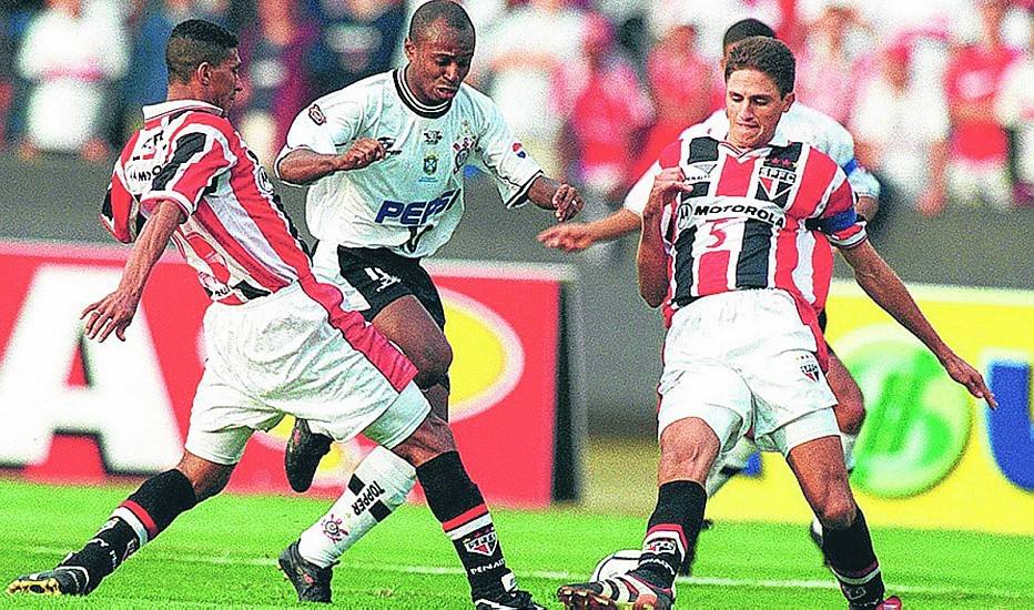 Último triunfo do São Paulo foi no Paulistão de 2000