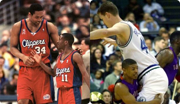 Jogadores de basquete na grande arena profissional durante o jogo