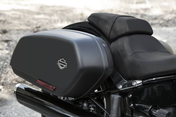 HARLEY-DAVIDSON SPORT GLIDE