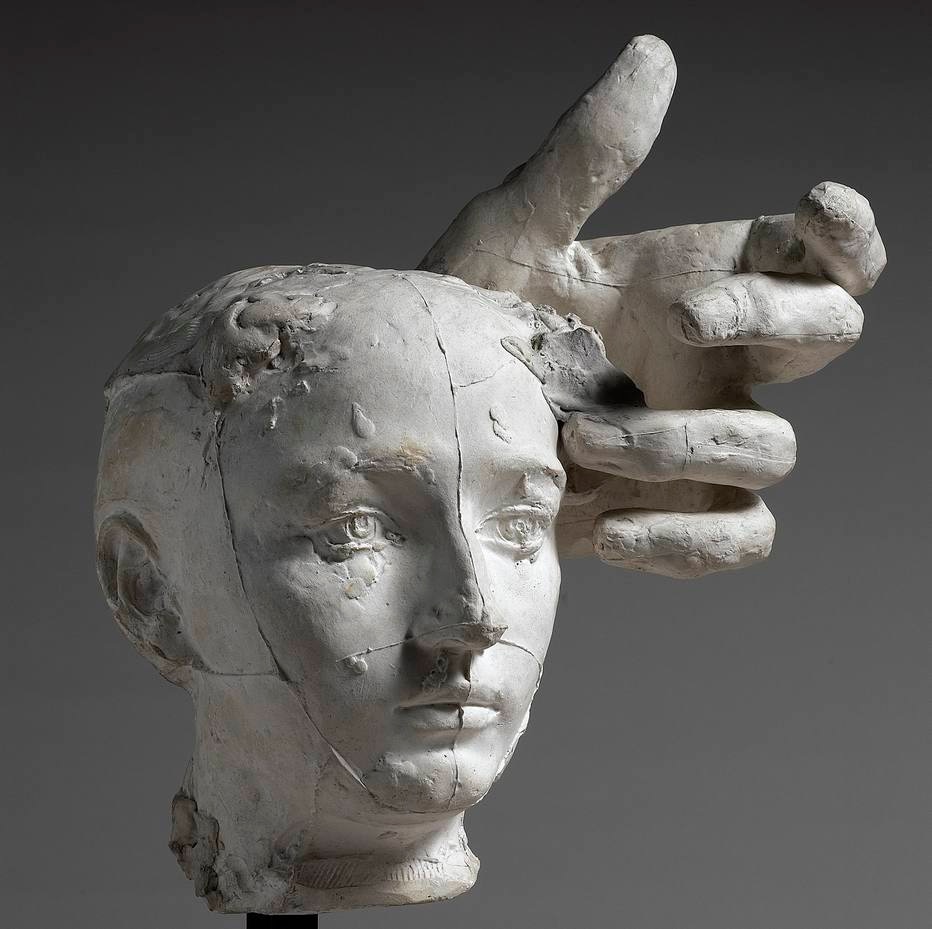 Máscara de Camille Claudel, de Auguste Rodin, um dos artistas que se aproximaram da 