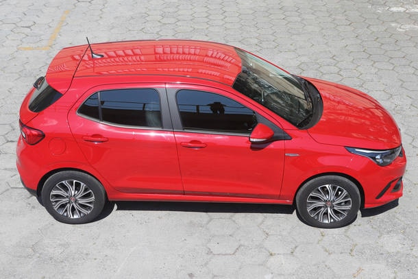 Comparativo: Fiat Argo Precision 1.8 X VW Polo Highline TSI