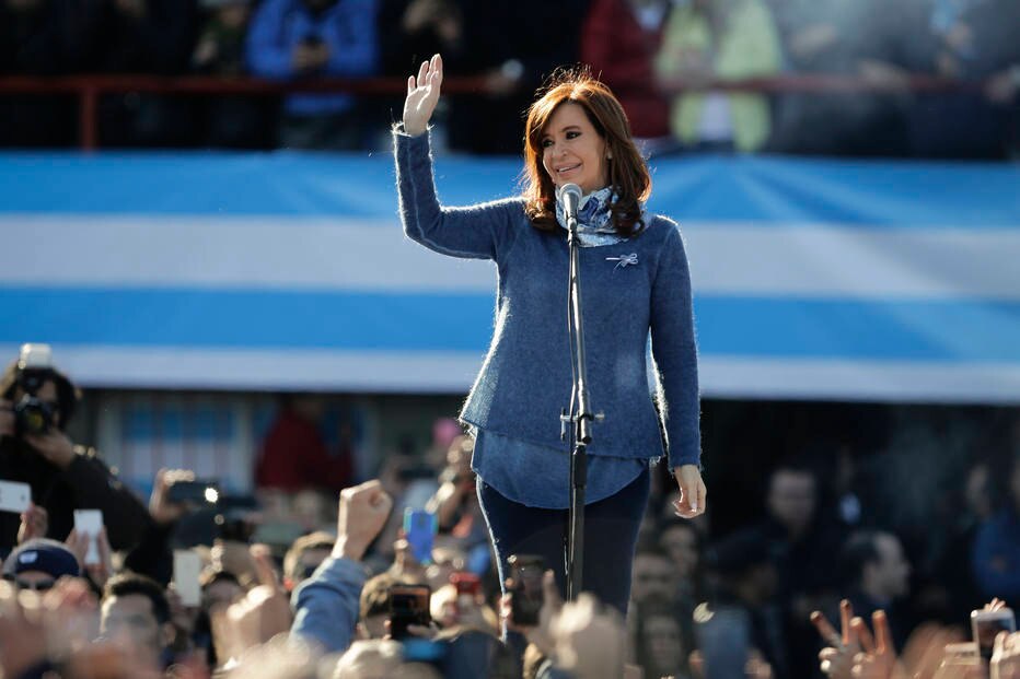 A senadora e ex-presidente Cristina Kirchner foi convocada para depor em 13 de agosto