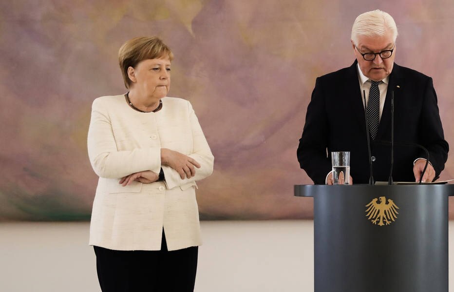 Angela Merkel tem segundo tremor corporal em menos de dez dias