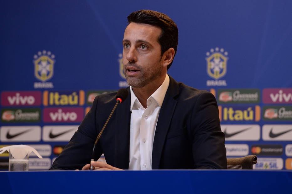 Edu Gaspar alterou processos dos funcionários da CBF e os resultados apareceram