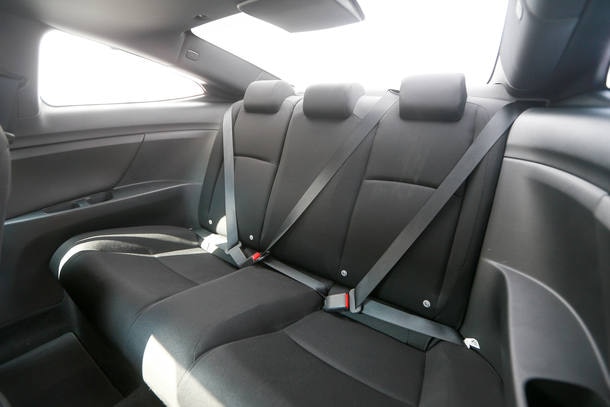 Honda Civic Si x VW Golf GTI 2018