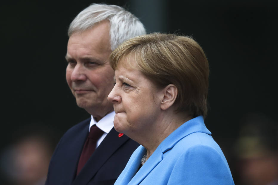 Angela Merkel aparece tremendo pela 3ª vez em menos de um mês