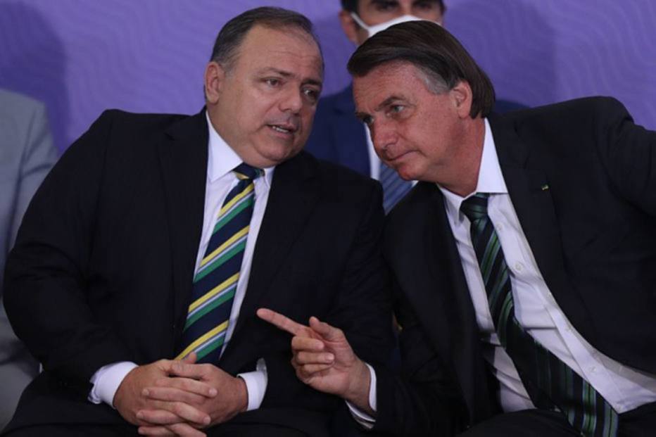 Pazuello e Bolsonaro