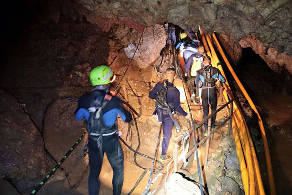Resgate das crianÃ§as presas em caverna na TailÃ¢ndia