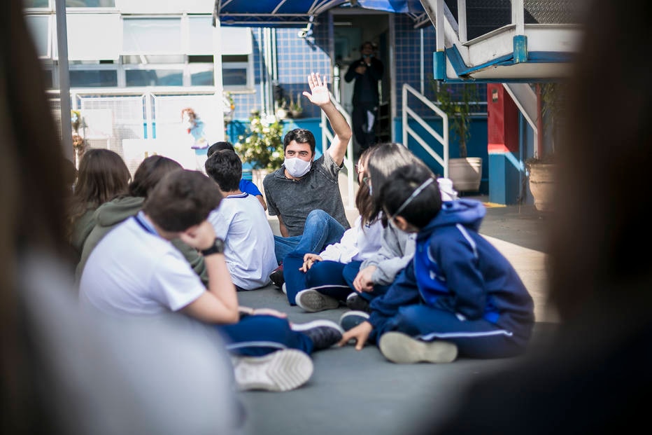 Crises de ansiedade em adolescentes e crianças desafiam famílias e escolas - Saúde - Estadão