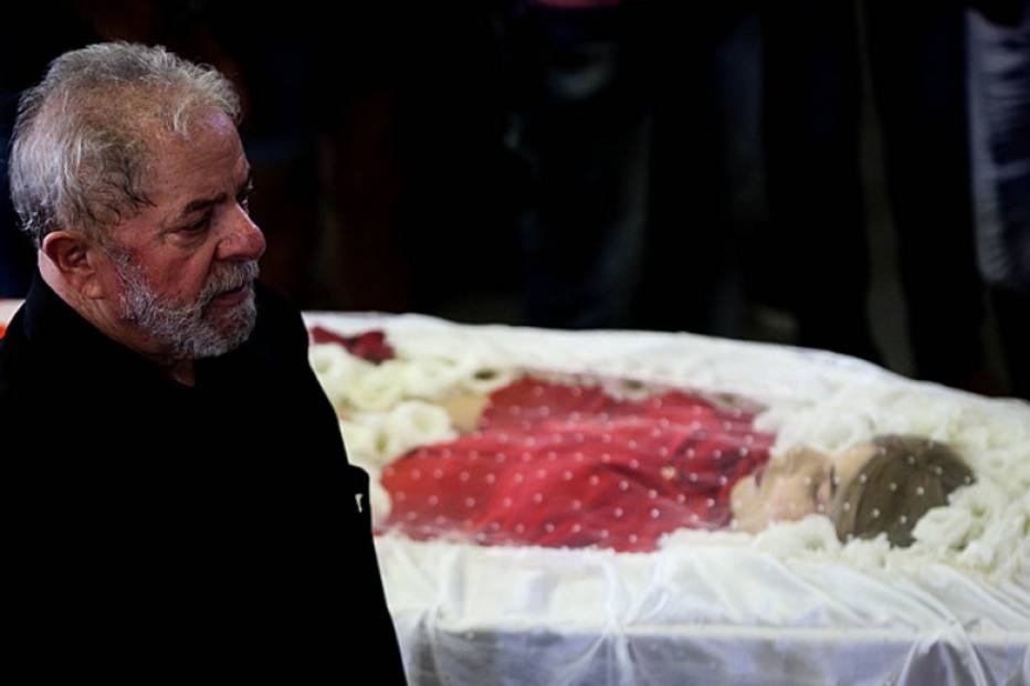 'Marisa morreu triste', afirma Lula no velório da mulher - Política