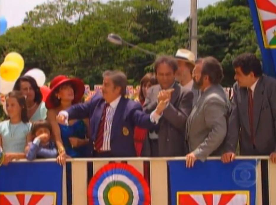 'Fera Ferida' Emais Estadão