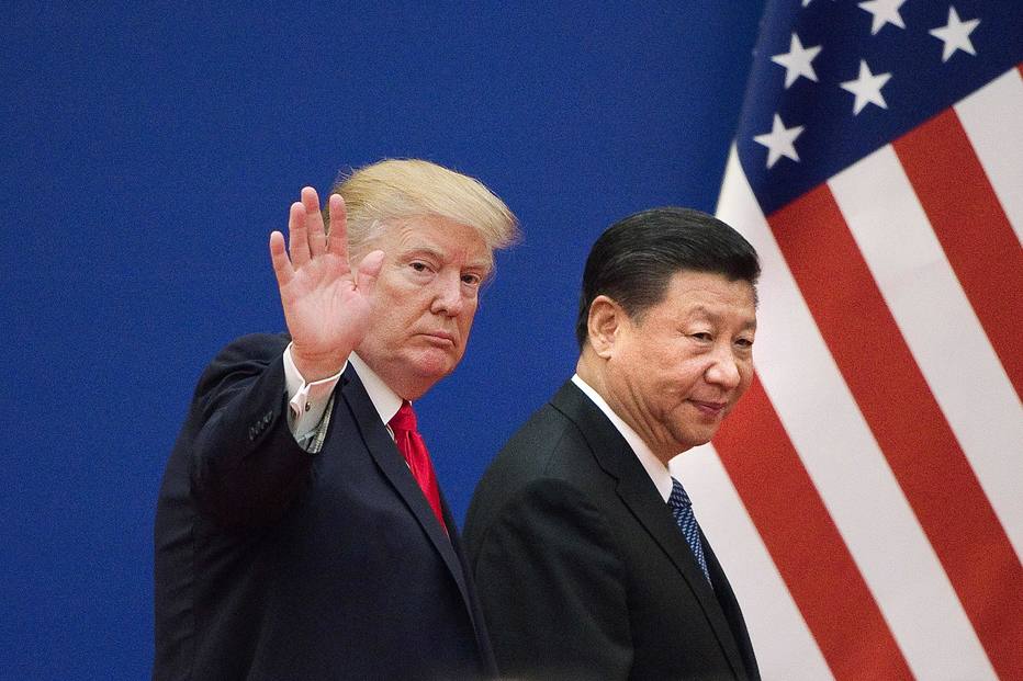 Trump e o presidente chinês, Xi Jinping, em encontro em Pequim, em novembro; guerra comercial entre os países se acirrou e americano acusa chineses de tentarem impactar sua base eleitoral