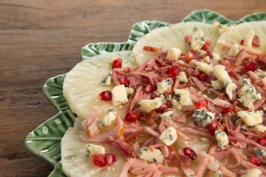 Carpaccio De Abacaxi Tender E Gorgonzola Paladar Estad o