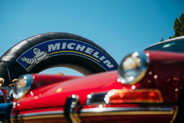 Festa reúne mais de 700 Porsche nos EUA - Jornal do Carro ...