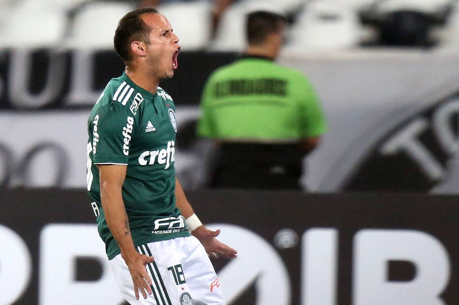 Queda de rendimento de Lucas Lima abre chance para Guerra no Palmeiras