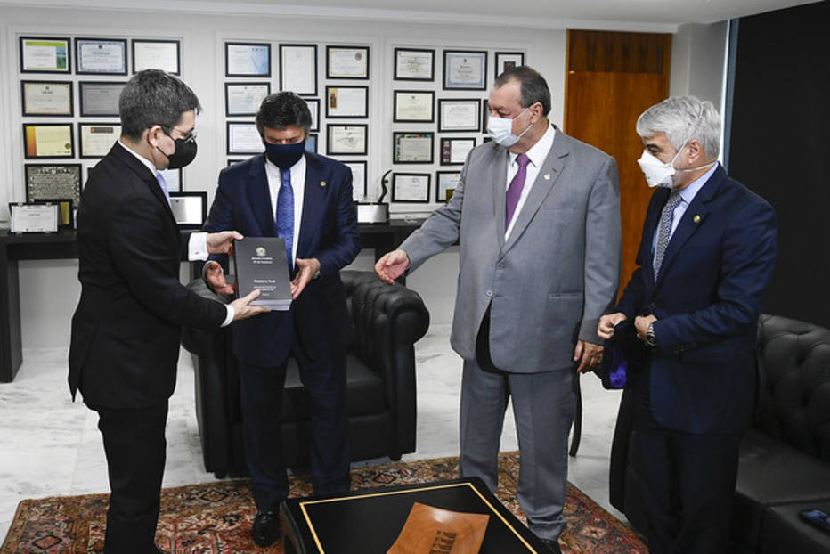 ctv-oej-51636742194 ced984f8e6 z