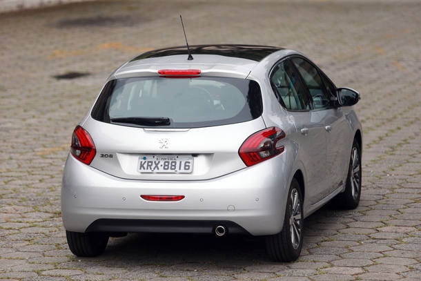 Comparativo: Citroën C3, Ford Fiesta e Peugeot 208