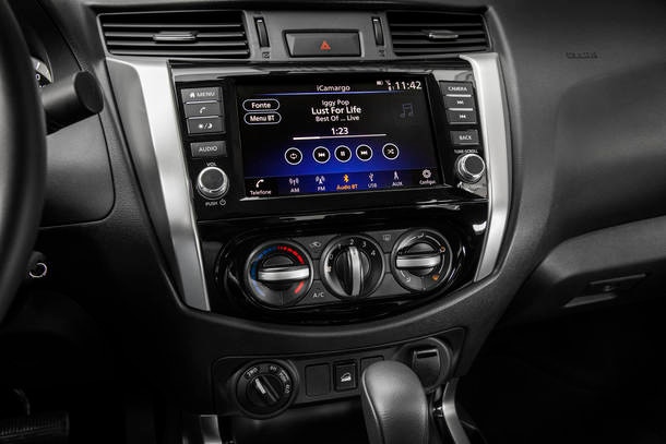 Nova Nissan Frontier Attack