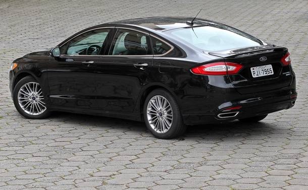Volkswagen Passat X Ford Fusion