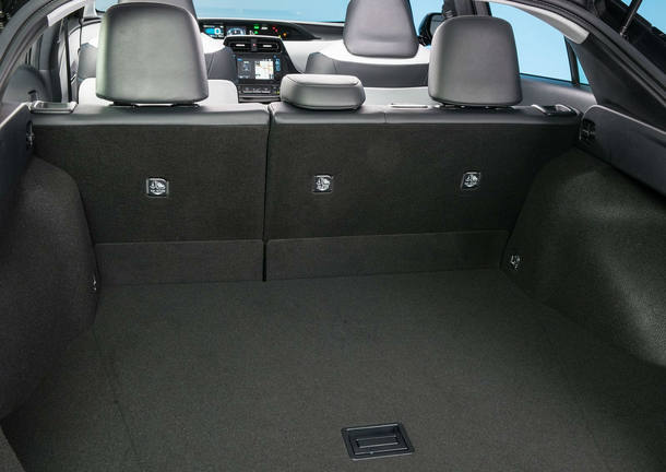 Toyota Prius 2016