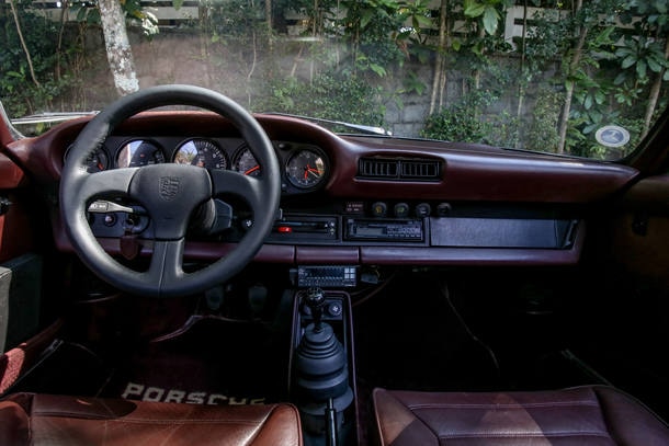 Carro do leitor - Porsche 930 Slantnose