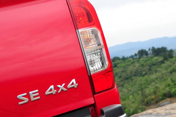 Nissan Frontier SE