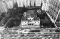 Vista aérea do Palacete Matarazzo, na Avenida Paulista, São Paulo, SP, 02/8/1990. 